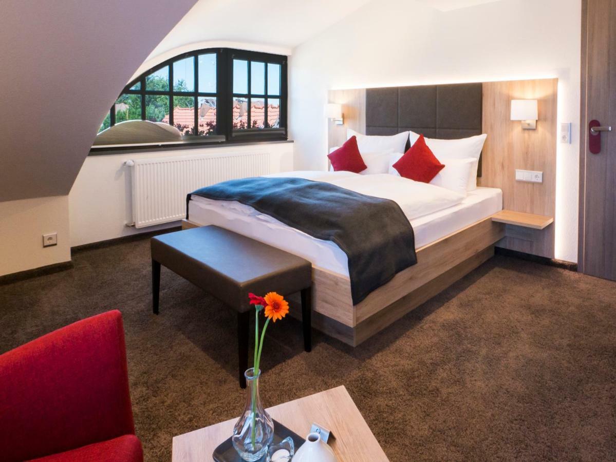 Hotel Restaurant Schiff 3*